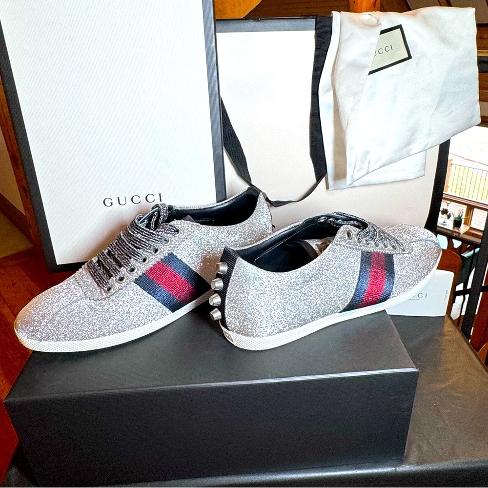 Gucci sparkling sneakers 7.5